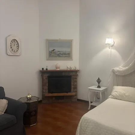Minerva Lägenhet Viareggio